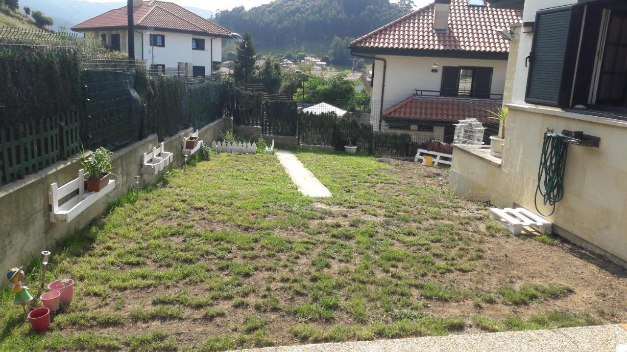 Mozues Sámano Exterior photo